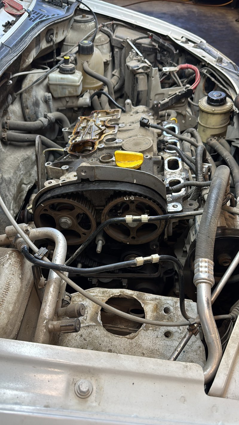 Renault Logan. 1.6 k4m_8