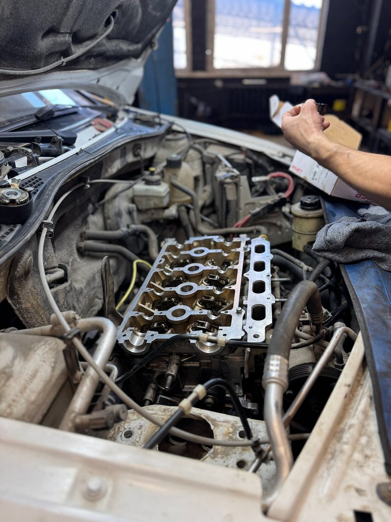 Renault Logan. 1.6 k4m_7